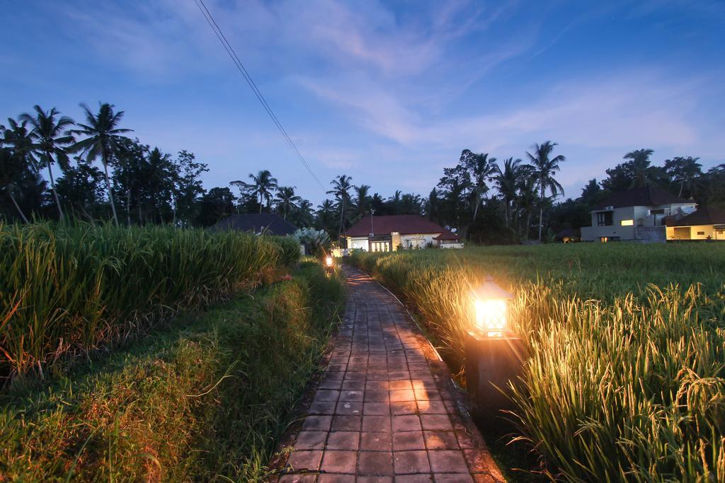 Casa Priya Ubud Экстерьер фото